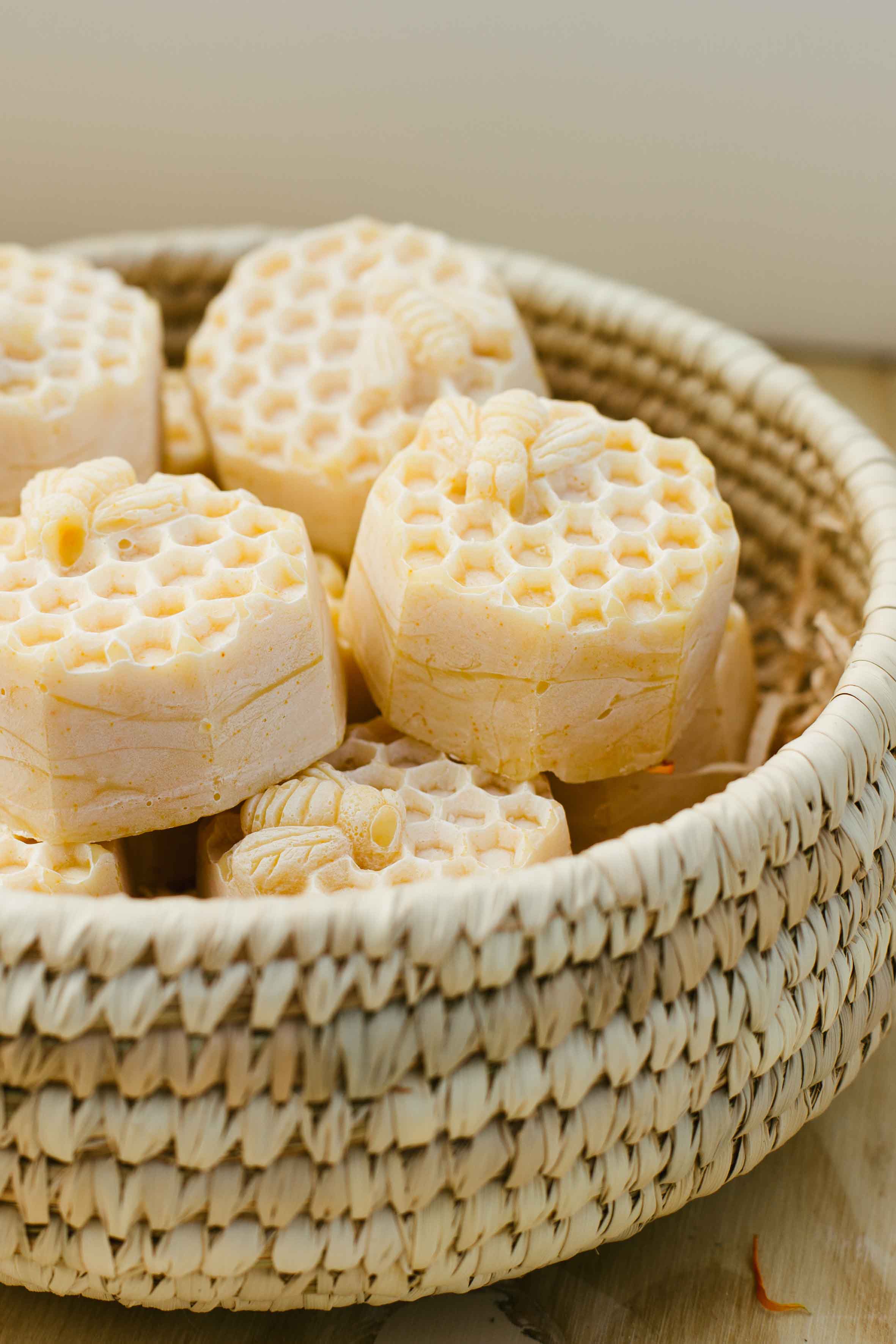 Busy Bees Soap - Image 2