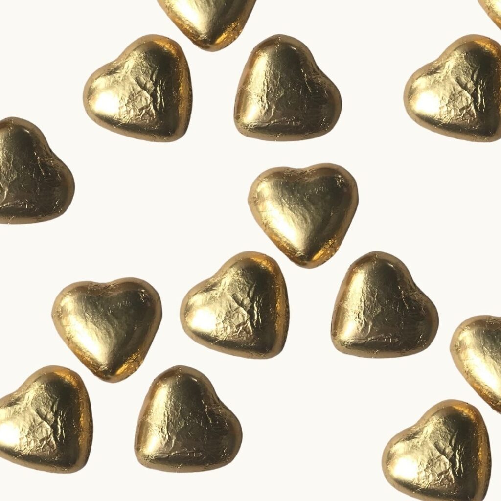 Gold chocolate hearts 7