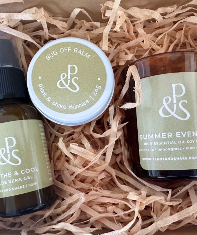 Summer Evenings Outdoor Essentials Gift Set